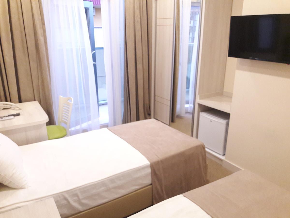 Hotel Green Glass 바투미 외부 사진
