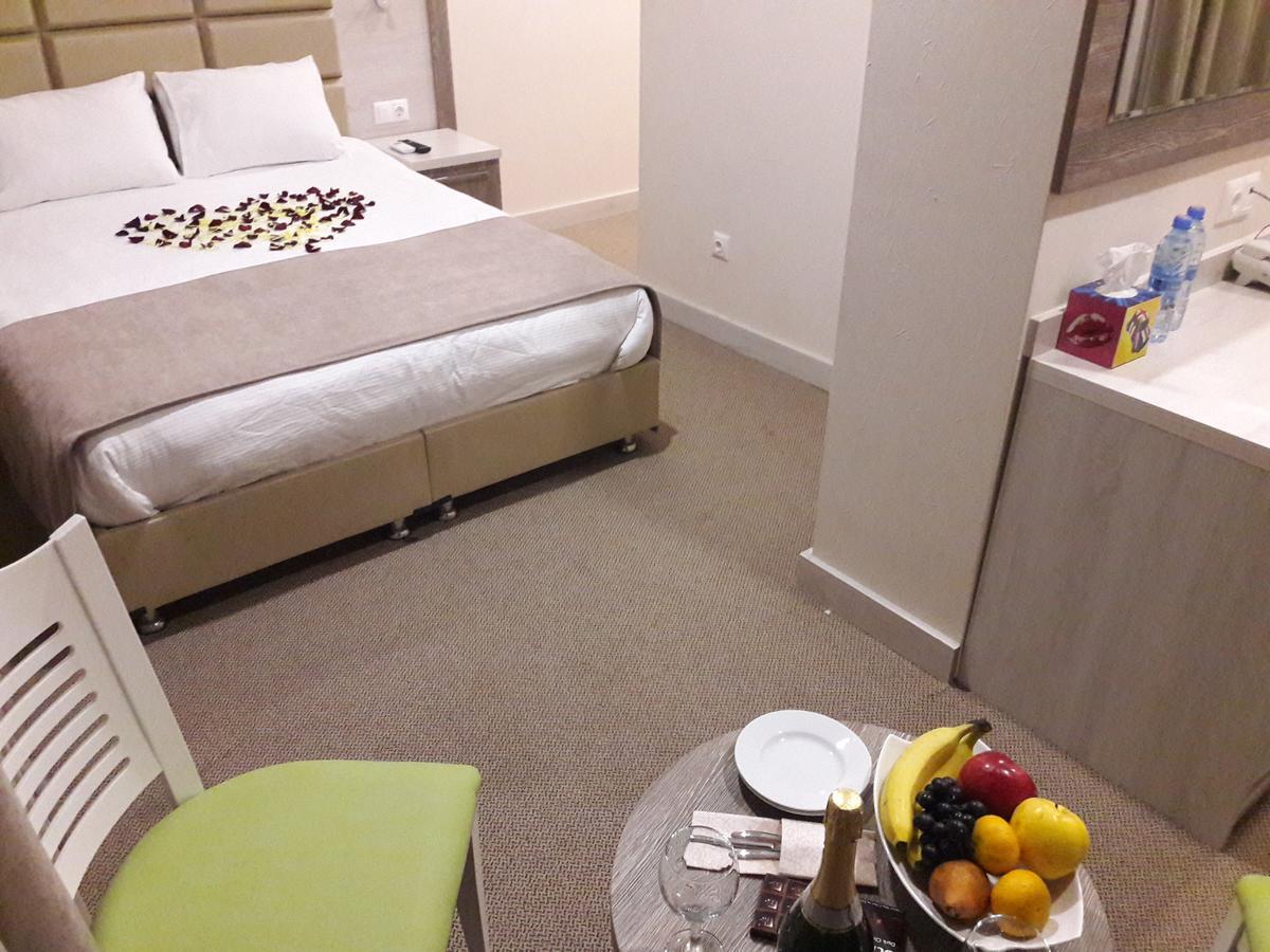 Hotel Green Glass 바투미 외부 사진