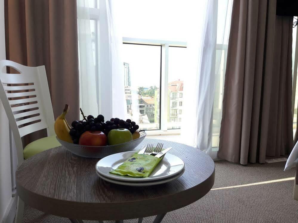 Hotel Green Glass 바투미 외부 사진