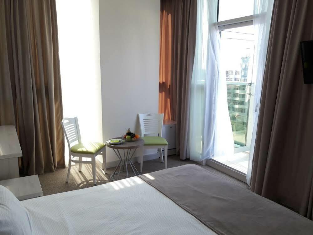 Hotel Green Glass 바투미 외부 사진